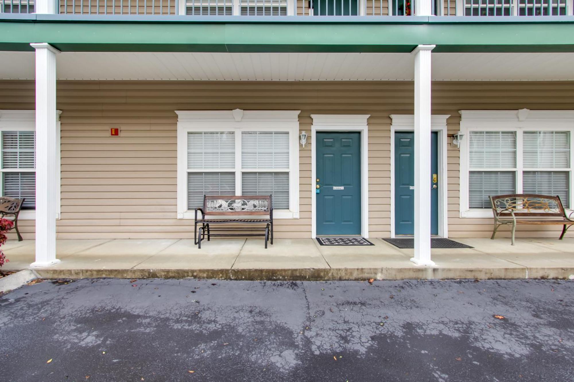 Parkway Condo About Walk To Island In Pigeon Forge! Exterior photo